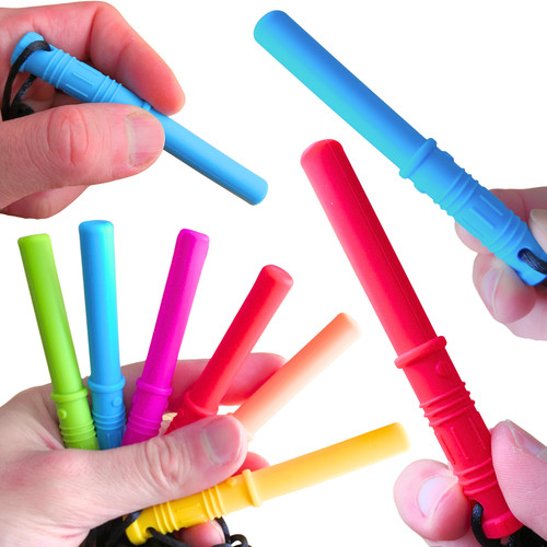 Chewy saber biting aid - saber,